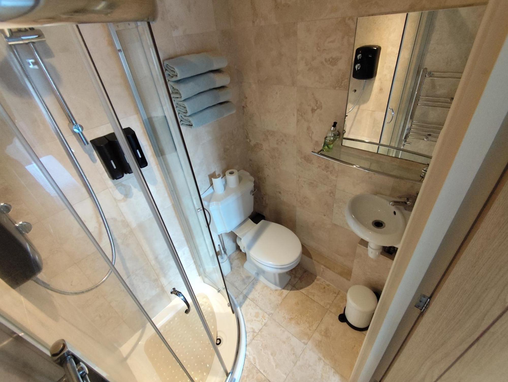 Richmond Lane Guest House - Aa Accredited Romsey Ngoại thất bức ảnh